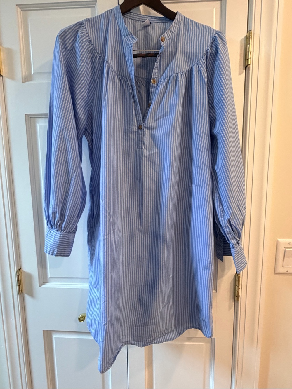 Old Navy Blue and White Striped Long-Sleeve Tunic Dress (Tall)